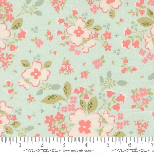 Sunbonnet Pale Blue Multi