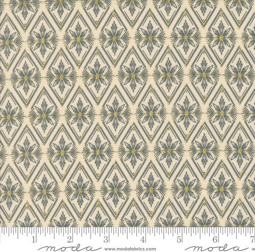 Old World Yuletide Eggshell Diamond