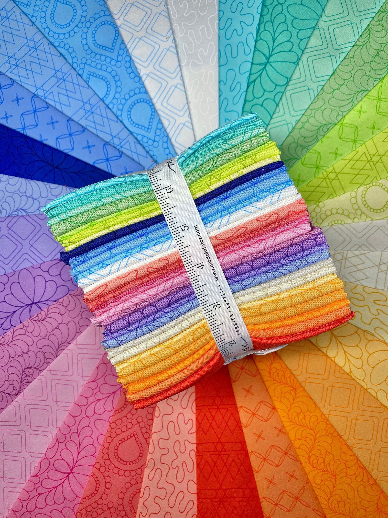 Rainbow Sherbet FQ Bundle (29 Pieces)